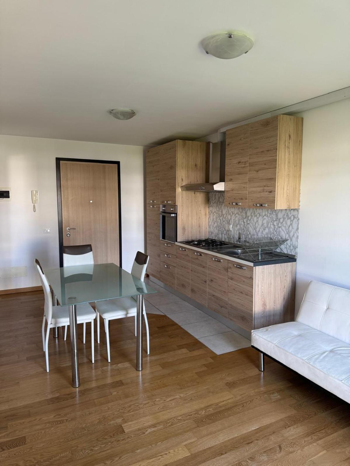 Crossroads Apartment Santa Maria la Longa Exterior foto